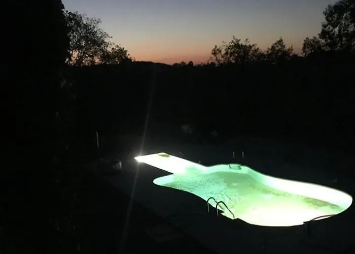 - Atuvera Вильянуэва-де-ла-Вера